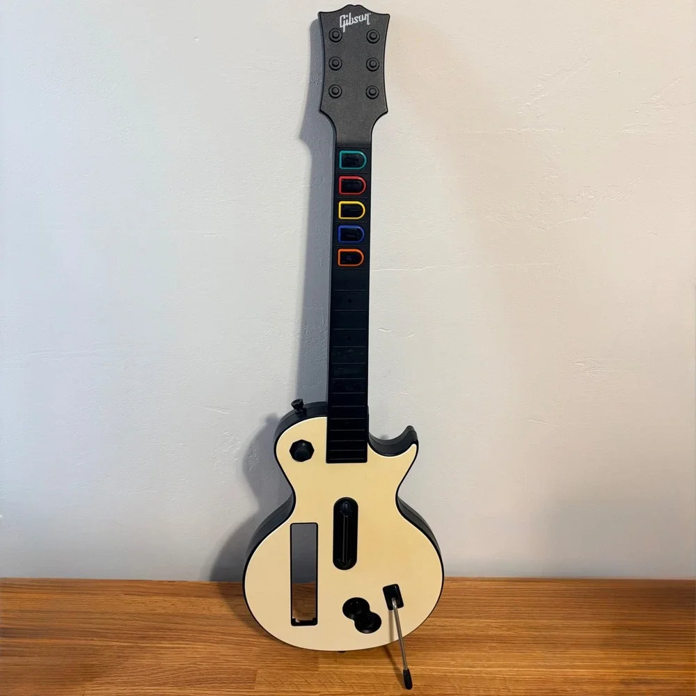RedOctane Guitar Controller Gibson Les Paul Wii White Works No Cover No Strap